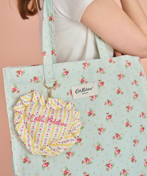 Cath Kidston（キャス・キッドソン） チャーム ハートフリルポーチ