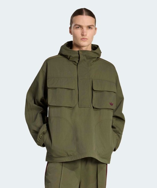 adidas（アディダス） ナイロンジャケット ブリットコア パーカー