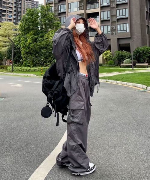 nonomi ワイドパンツ カーゴパンツ 裾ドロスト付き ナイロンライク