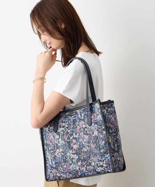 トートバッグ 「Liberty」リバティプリントトートバッグ レディースの画像