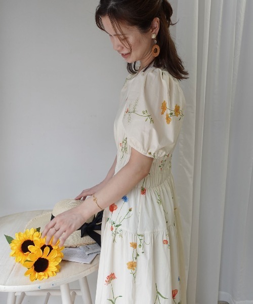 CORNERS（コーナーズ） ワンピース 半袖 フラワープリントギャザー