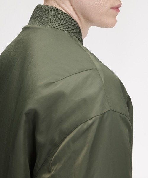 FRED PERRY（フレッドペリー） ブルゾン アウター Quilted Tennis