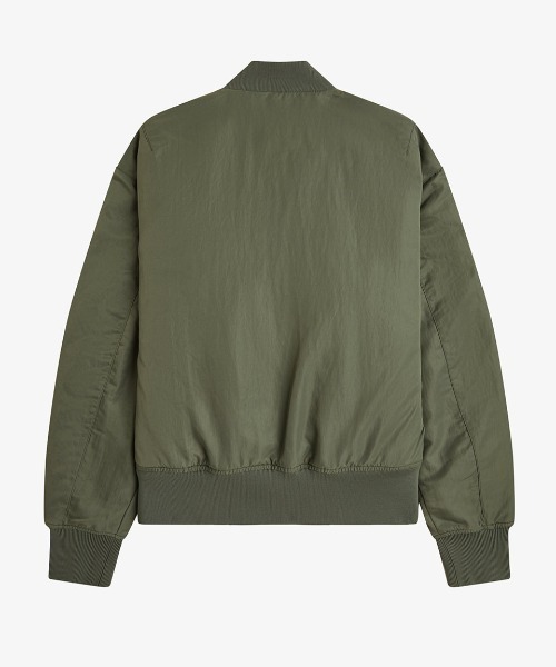 ★美品★フレッドペリー ベストブルゾン ボンバージャケット UK10 M FRED PERRY（フレッドペリー） ブルゾン アウター Quilted Tennis