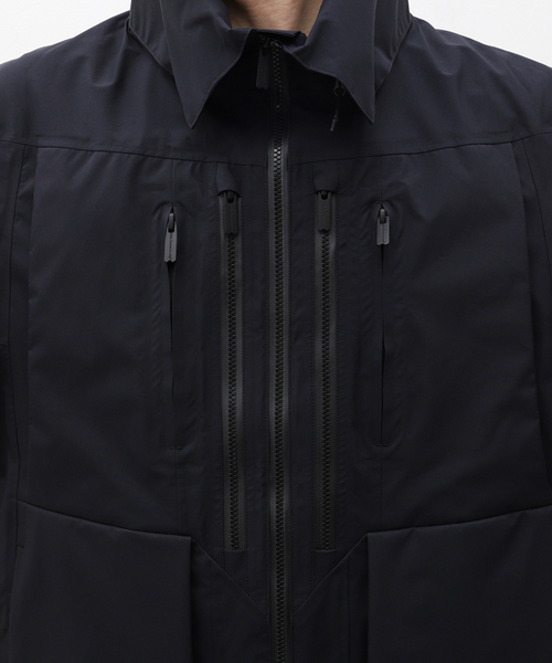 WHITE MOUNTAINEERING - 新品 BURTON thirteen GORE-TEX ジャケット L GORE-TEX JACKET - White Mountaineering®︎ – White
