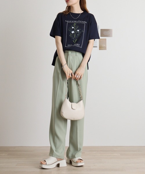 tシャツ BRODIAEA フラワープリント　スムースTシャツ レディース tシャツ BRODIAEA フラワープリント スムースTシャツ レディース
