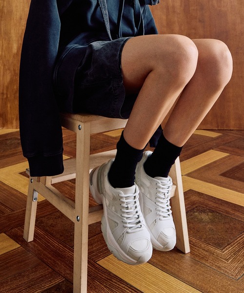 CHARLES ＆ KEITH スニーカー メッシュ コントラストトリム