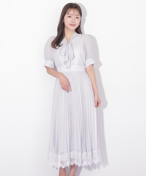◎未使用品◎JILL STUART レース袖ワンピース ホワイトベージュFREE JILL by JILL STUART（ジルバイジルスチュアート）の「◇レース