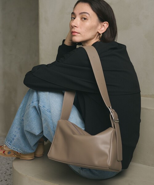 BEAUTY＆YOUTH UNITED ARROWS ショルダーバッグ バッグ スクエア