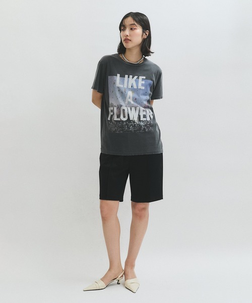 tシャツ 「REMI RELIEF」別注 LIKE A FLOWER レディースの画像