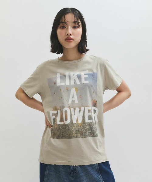 ADAM ET ROPE' tシャツ 「REMI RELIEF」別注 LIKE A FLOWER