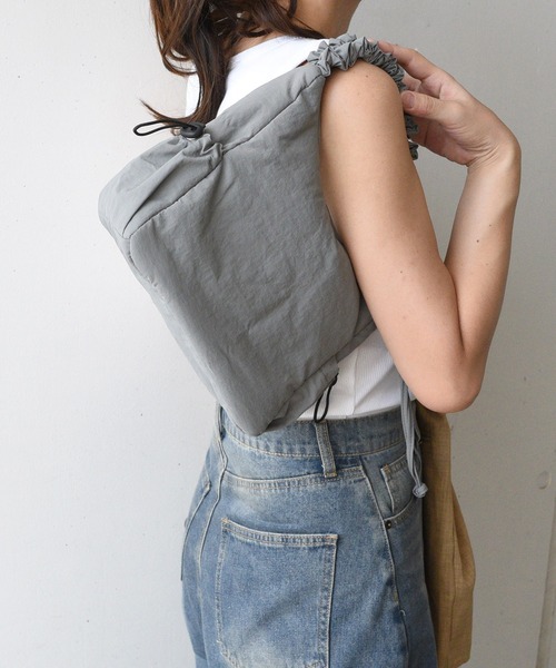styiro（スタイロ） ショルダーバッグ バッグ ナイロンクシュクシュ