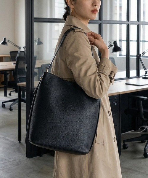 美品✨ ​ブリー BREE レザー トートバッグ ビジネスバッグ A4 PC 黒 SEEKER（シーカー） トートバッグ メンズ 大きめ 本革 A4 PC ビジネス