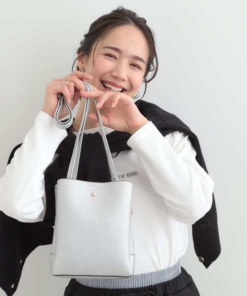SHOO・LA・RUE（シューラルー） ショルダーバッグ バッグ 「軽量