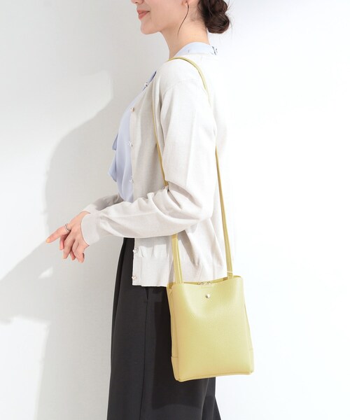 SHOO・LA・RUE（シューラルー） ショルダーバッグ バッグ 「軽量/高