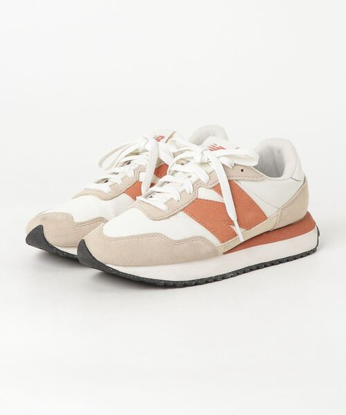 New Balance（ニューバランス） ローカットスニーカー 24cm ベージュ
