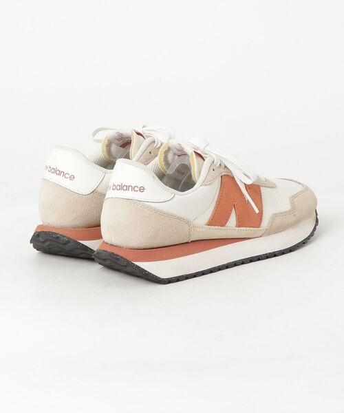 New Balance（ニューバランス） ローカットスニーカー 24cm ベージュ