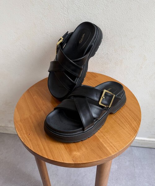 Thevon（ゼヴォン） 厚底 サンダル 厚底クロスベルトサンダル