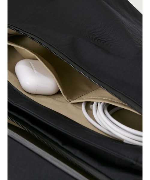 ショルダーバッグ DOUGLAS / 15L Shoulder bag Crinkle Nylon メンズ レディースの画像
