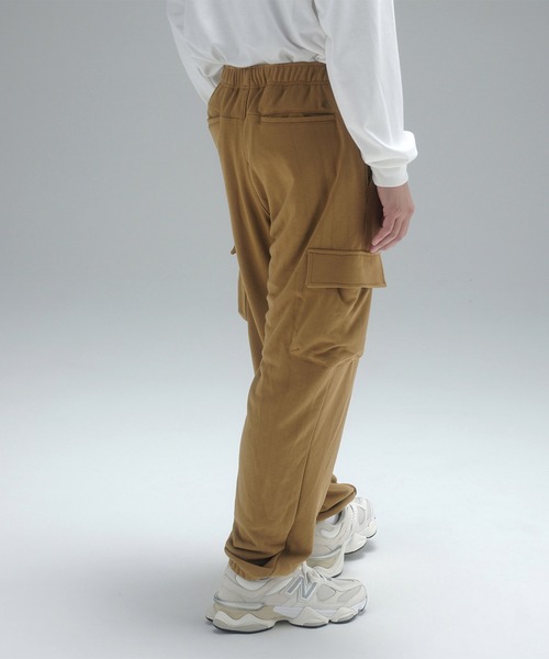 New Balance（ニューバランス） ワイドパンツ カーゴパンツ MET24