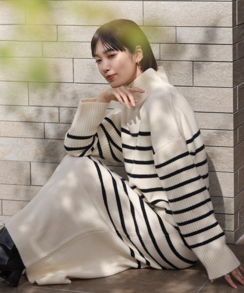 Bou Jeloud（ブージュルード） ワンピース ハイネックIラインニット