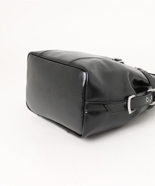 【charles & keith】ドラムバッグ Bryna ブライナ 黒 CHARLES ＆ KEITH ショルダーバッグ バッグ Bryna ブライナ