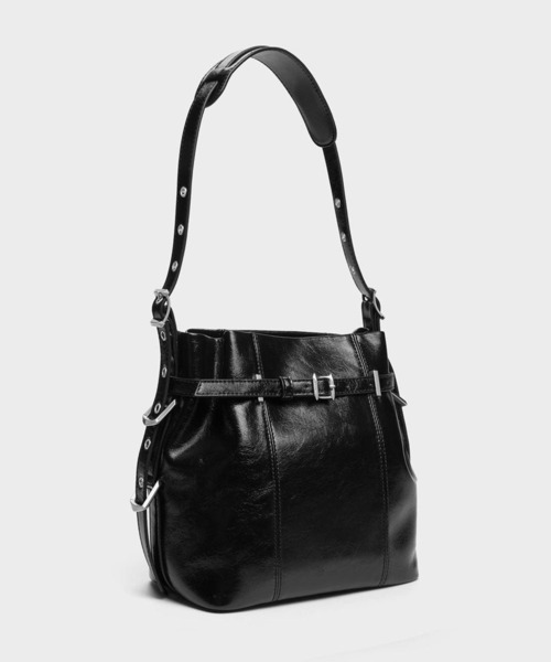 【charles & keith】ドラムバッグ Bryna ブライナ 黒 CHARLES ＆ KEITH ショルダーバッグ バッグ Bryna ブライナ