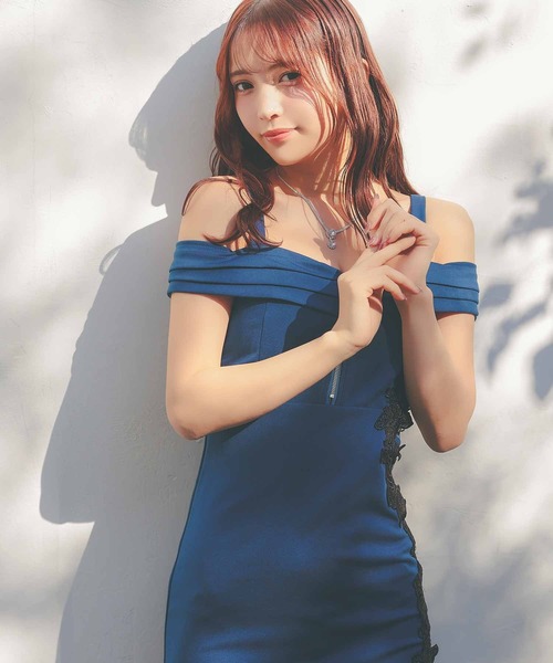 Tika ドレス キャバドレス 肩あきバストジップサイドブラックフラワー  