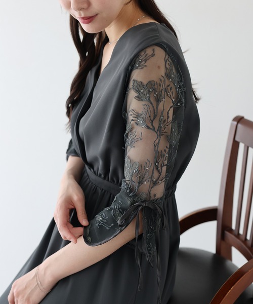 BLUEEAST（ブルーイースト） ドレス フラワー刺繍カシュクールドレス