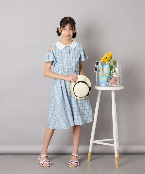 女の子フォーマル　a.v.v 120センチ a.v.v ワンピース 「120-160」衿付きオフショルワンピース