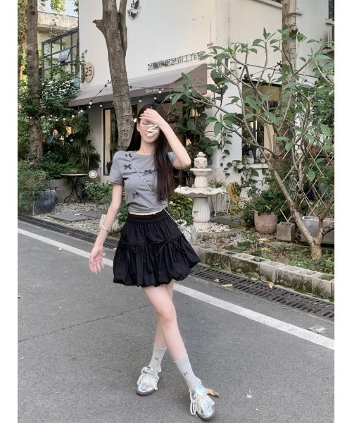 スカート シャーリング仕様 フリルデザイン リボン付きスカート