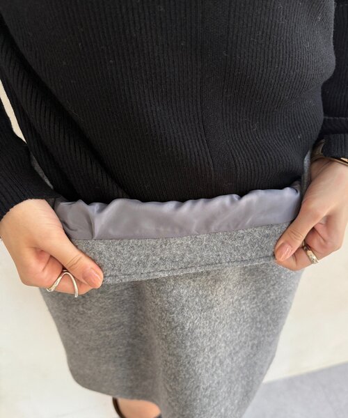 DouDou（ドゥドゥ） スカート ブークレーウールミニスカート