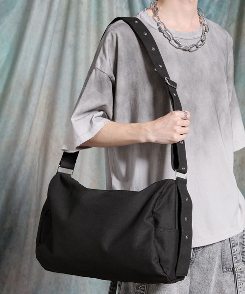 cavempt ショルダーバック WISM（ウィズム） ショルダーバッグ C.E / シーイー cavempt DEVELOPED