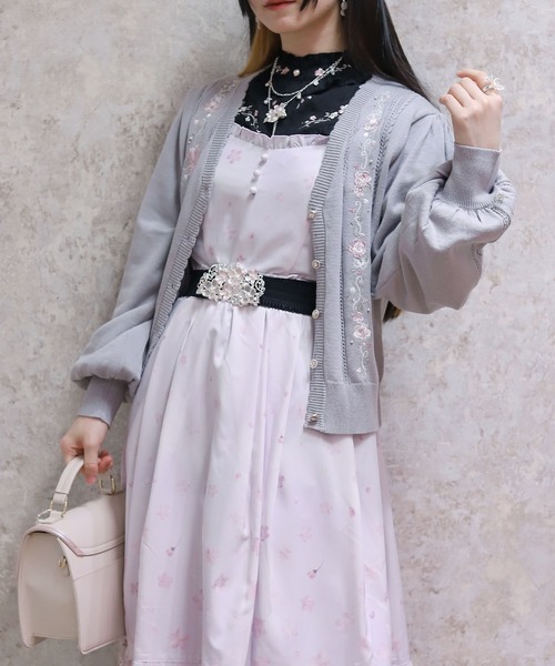 axes femme（アクシーズ ファム） カーディガン 桜刺繍ニット