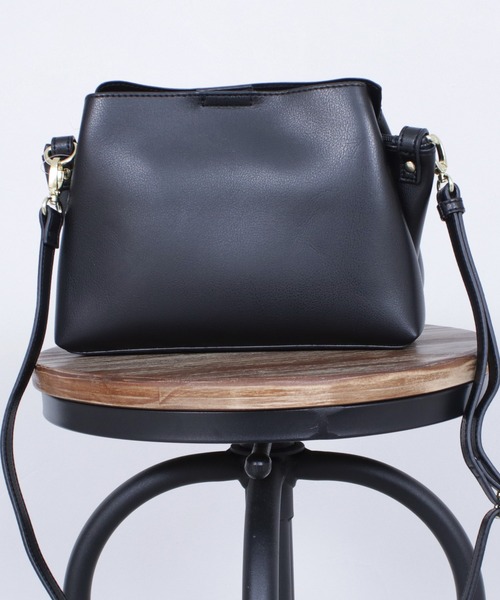 ショルダーバッグ バッグ ベーシック多機能キレイめショルダーバッグ Zozotown Yahoo 店 通販 Yahoo ショッピング