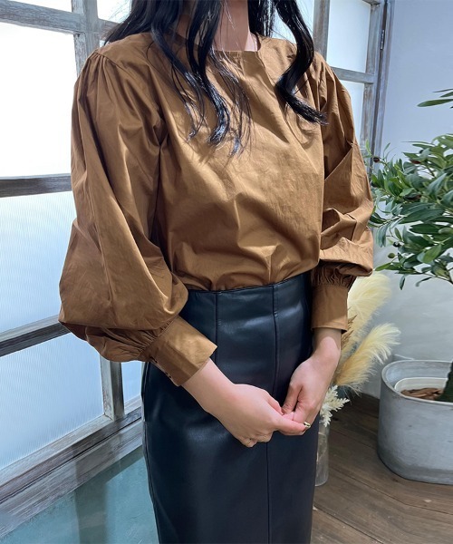 ♡美品♡ ドゥロワー　コットンパフスリーブブラウス　ブラック　24SS 定価6万 ブラウス シャツ パフスリーブコットンブラウス レディース