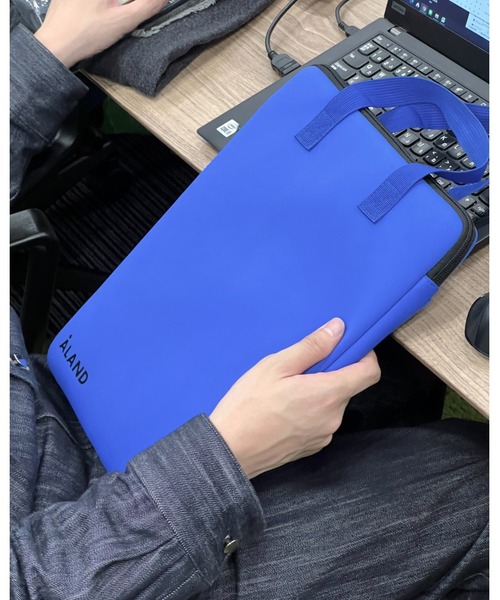 ALAND タブレットケース 「UNISEX」ALAND／ロゴPCケース 2974256