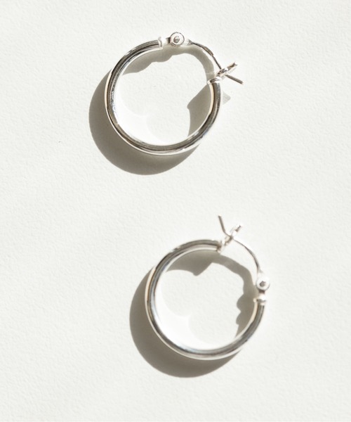Magine（マージン） ピアス SV925 MEDIUM HOOP PIERCE 20.5mm:シルバー