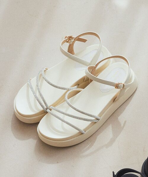 【NINE WEST】Reen ラインストーン サンダル Reen Rhinestone Sandals – Nine West
