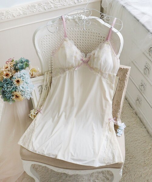 Risa Magli（リサマリ） インナーシャツ 肌着 リゼット カップ付