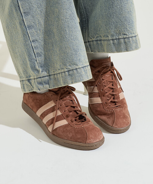 adidas（アディダス） スニーカー 「国内販路限定/Exclusive」別注