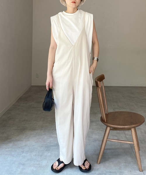 完売品！新品未使用38・リネンコットンVネックサロペット She's Closet サロペット オーバーオール リネンコットン深V
