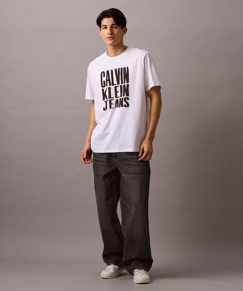 【未使用品！】Curansology グラフィックTシャツ ホワイト Calvin Klein（カルバン・クライン） tシャツ 「ユニセックス