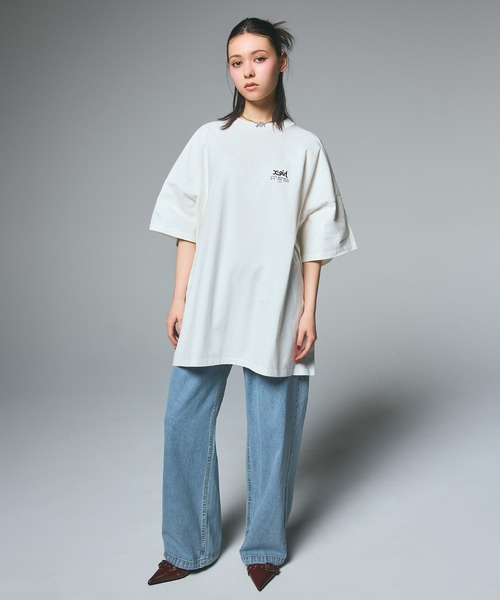 エックスガール X-girl カレッジカモフェイス ショートスリーブビッグティードレス 105253041004 FW25 COLLAGE CAMO FACE S S BIG TEE DRESS WHITE 正規取扱店 COLLAGE CAMO FACE S/S BIG TEE DRESS – calif（カリフ）公式サイト