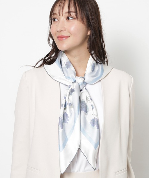 FURLA 花柄 スカーフ　未使用　もう一本おまけつき シルク100%】フルラ (FURLA) シルクシフォンロングスカーフ 小花