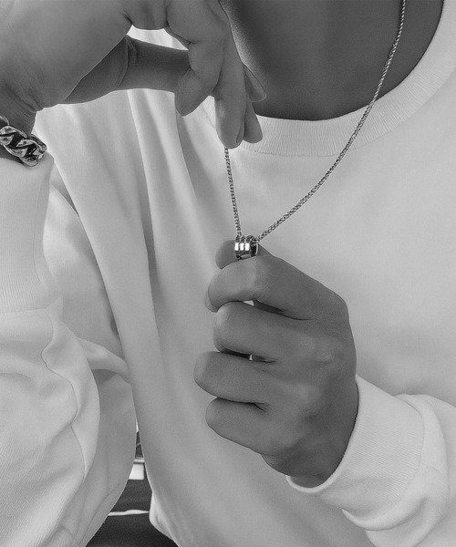 VIBGYOR ネックレス 「IZU」 K-POP風 メンズネックレス サージカル