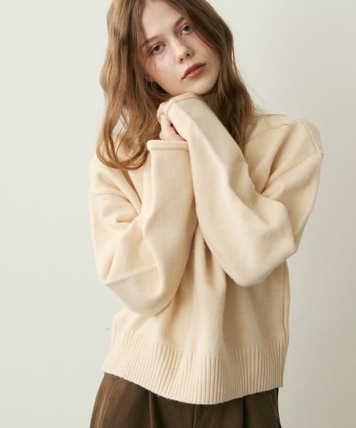 Clum ニット セーター フレアスリーブカットオフクロップド丈ニット