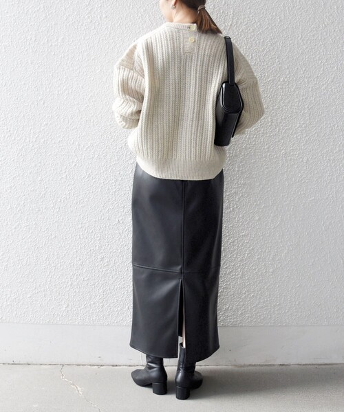 SHIPS any: リブ タック編み クルーネック ボタン ニットプルオーバー SHIPS｜SHIPS any: リブ タック編み クルーネック ボタン ニット プル