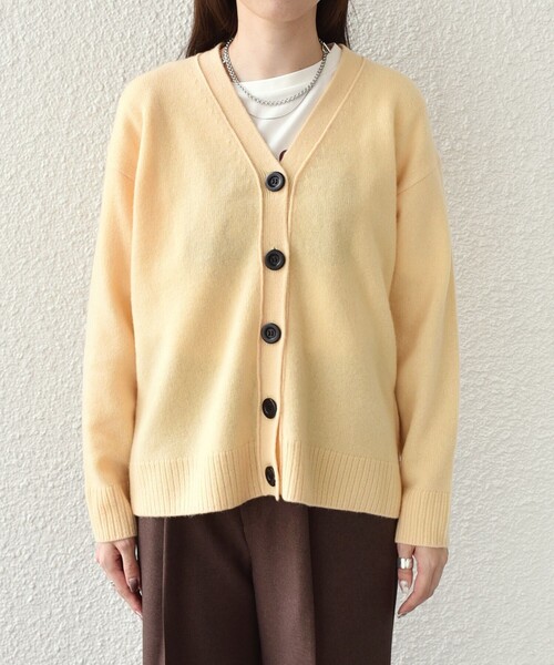 PRADAベージュとイエローのVネックカーディガン PRADAベージュとイエローのVネックカーディガン - メルカリ