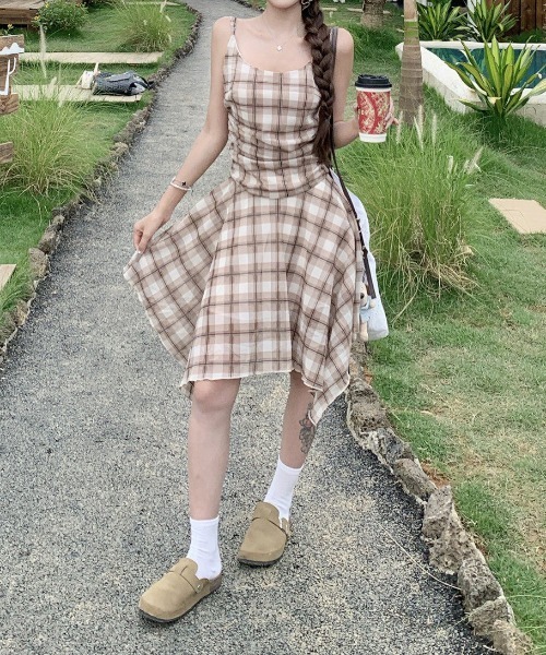 gossip!ロサンゼルス ワンピース Y2Kチェック柄イレヘムキャミ