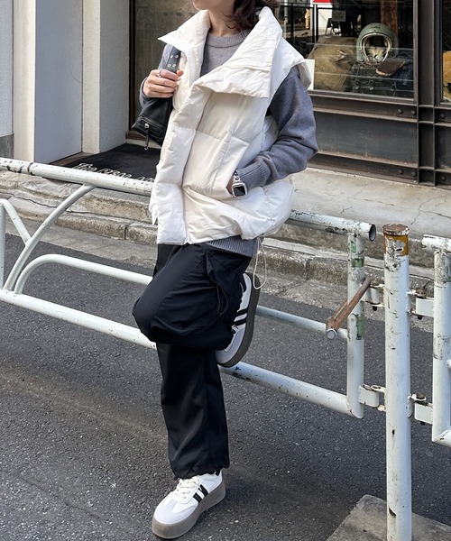 コットンダウンベスト 温かダウンベスト あったかミドルサイズのベストアウターカジュアル アラサーちゃん アラフォーコーデコーデ 大人ファッション 大人コーデ ライトダウン インナーダウン ベスト ダウンコート ダウン